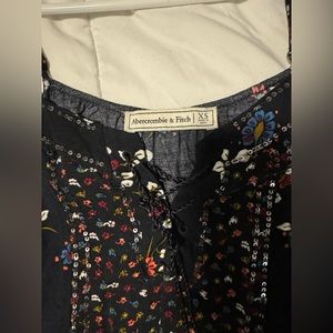 Xsmall Abercrombie & Fitch women’s top